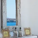 Aelia Paros Beachfront * Chrisi Akti (Paros)