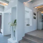 Aelia Paros Beachfront Chrisi Akti (Paros)