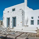 Aelia Paros Beachfront * Chrisi Akti (Paros)