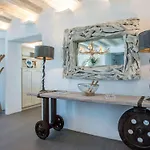 Aelia Paros Beachfront * Chrisi Akti (Paros)