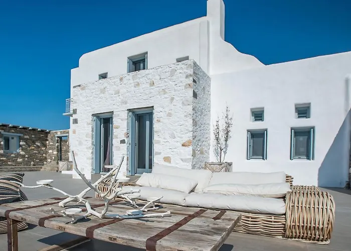 Aelia Paros Beachfront * Chrisi Akti (Paros)