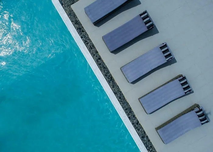 Aelia Paros Beachfront Chrisi Akti (Paros)