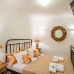 فيلة Aelia Paros Beachfront كريس أكتي