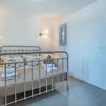 Aelia Paros Beachfront Chrisi Akti (Paros)
