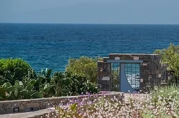 Aelia Paros Beachfront Villa Chrisi Akti (Paros)