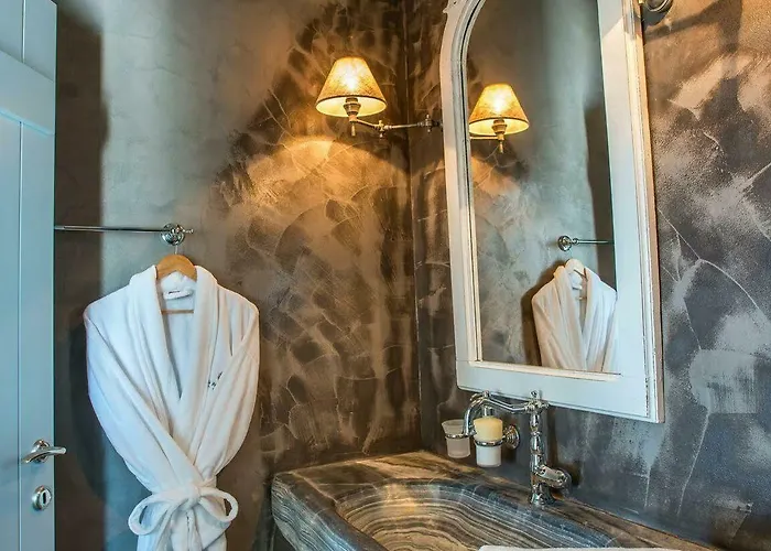 Vila Aelia Paros Beachfront *